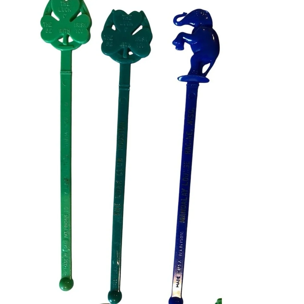 Lot Of 13 Vintage Plastic Souvenir Swizzle Sticks TX Stadium, Polo's, Cork Club